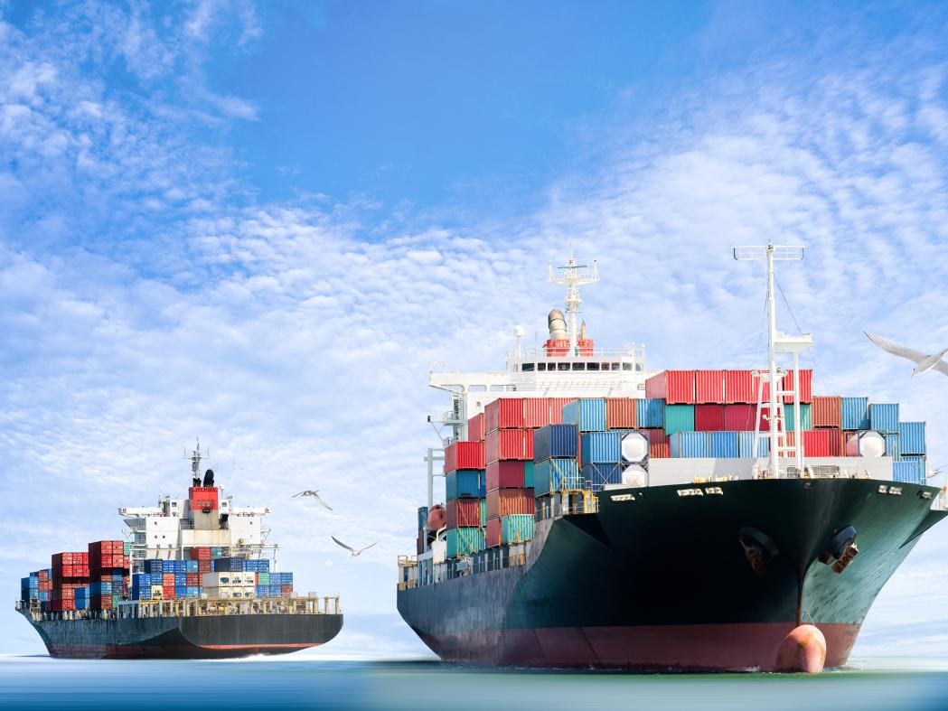 抵港直装