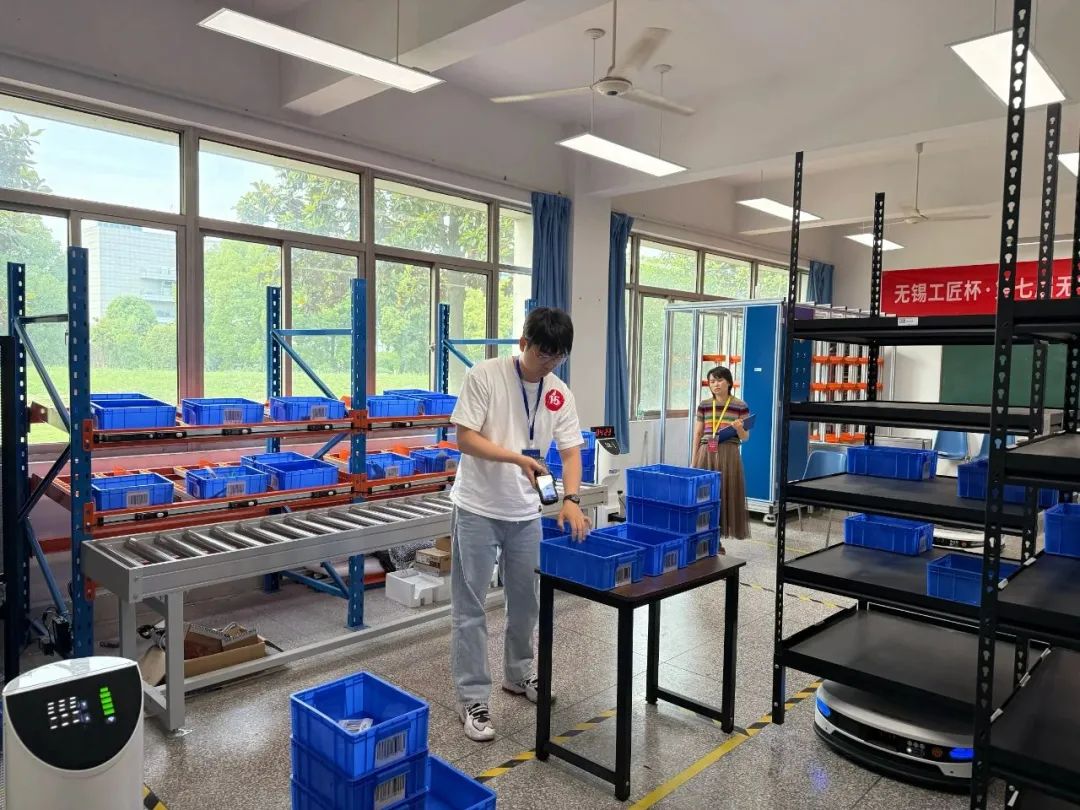 君临国际员工勇夺第七届无锡技能精英大赛物流服务师赛项桂冠