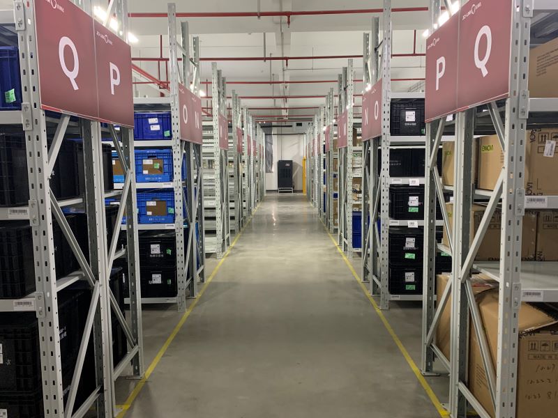 图为南京君临国际恒温恒湿仓库实景